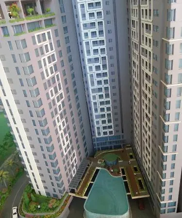 2 Bedrooms - Royal Olive Apartment - Pejaten South Of Jakarta Exterior photo